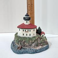 Vintage Eldred Rock Alaska Lighthouse Figurine, 2000 Harbor Lights #257 Younger and Associates
