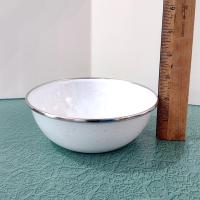 Vintage White Speckled Enamel Camping Bowls, Set of Four, Enamelware Cereal Soup Bowls