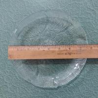 Vintage NEW Arcoroc Fleur 7 1/2 Inch Luncheon Salad Plates, Set of 4