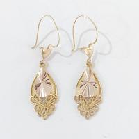 Vintage 22K Gold Filagree Sunburst Dangle Drop Earrings with Heart Accents