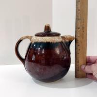 Vintage Hull Pottery Brown Drip Glaze Ceramic Teapot with Lid