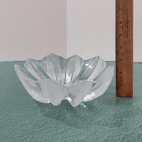 Vintage Kosta Boda Waterlily Float Bowl, Art Glass Flower Shaped Bowl, Mats Jonasson Design, Swedish Glassware