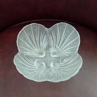 Vintage Mikasa Shell Frosted Glass Salad Fruit Dessert Bowl, Clam Scallop Shell Candy Nut Dish, Beach Decor