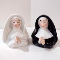 Vintage Ceramic Praying Nuns Salt and Pepper Shaker Set, Religious Catholic Salt and Pepper Shakers