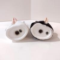 Vintage Ceramic Praying Nuns Salt and Pepper Shaker Set, Religious Catholic Salt and Pepper Shakers