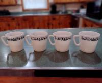 Set of 4 Vintage Pyrex Old Town Blue D Handle Mugs, #1410 Design