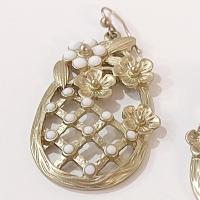Vintage White and Gold Flower Trellis Lattice Weave Drop Dangle Earrings