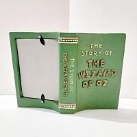 Vintage Wizard of Oz Storybook 3 D Picture Frame, 3 1/2" x 5" Photo Frame, Children's Room Decor