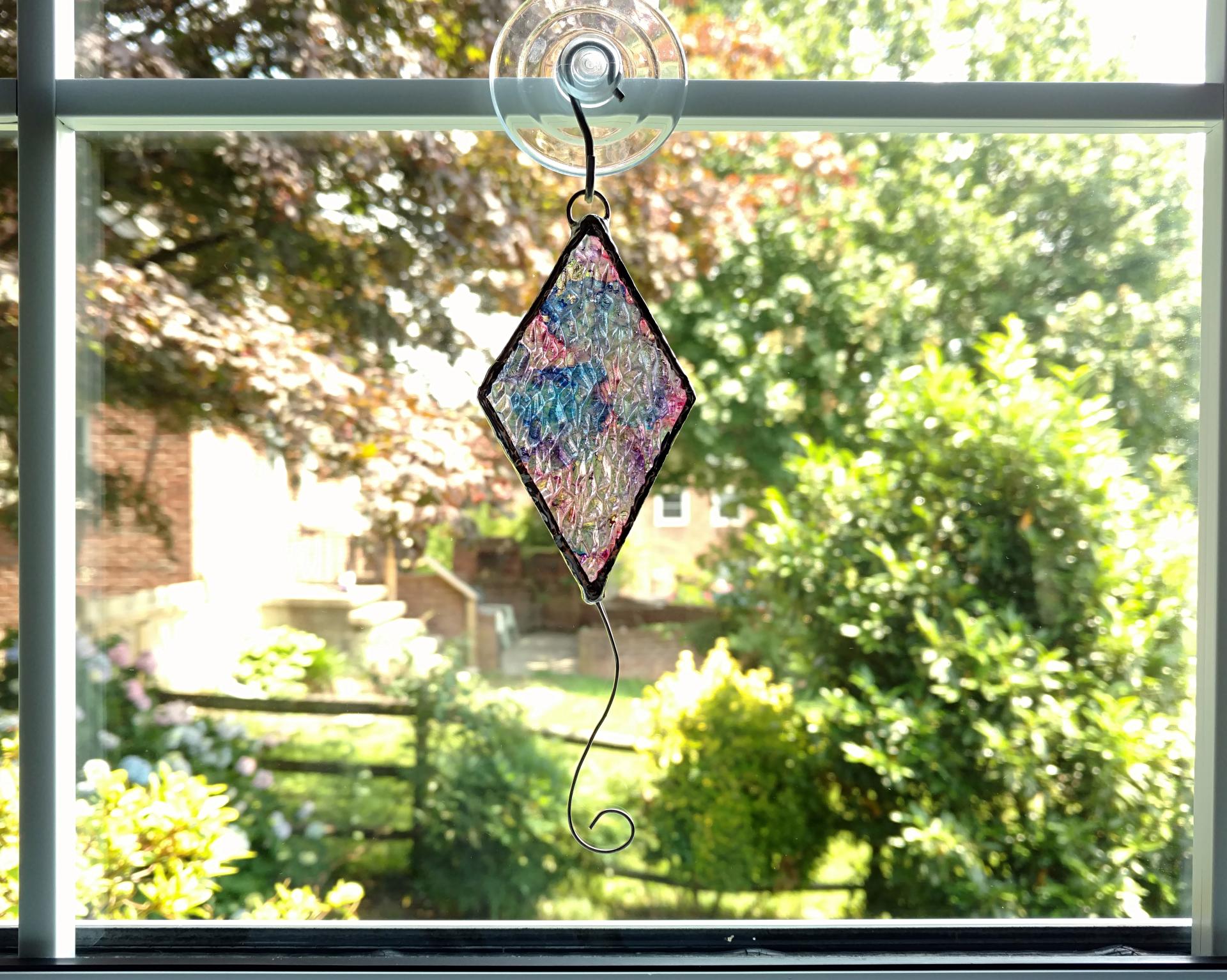 Stained Glass Kite Suncatcher, Alcohol Ink on Glass