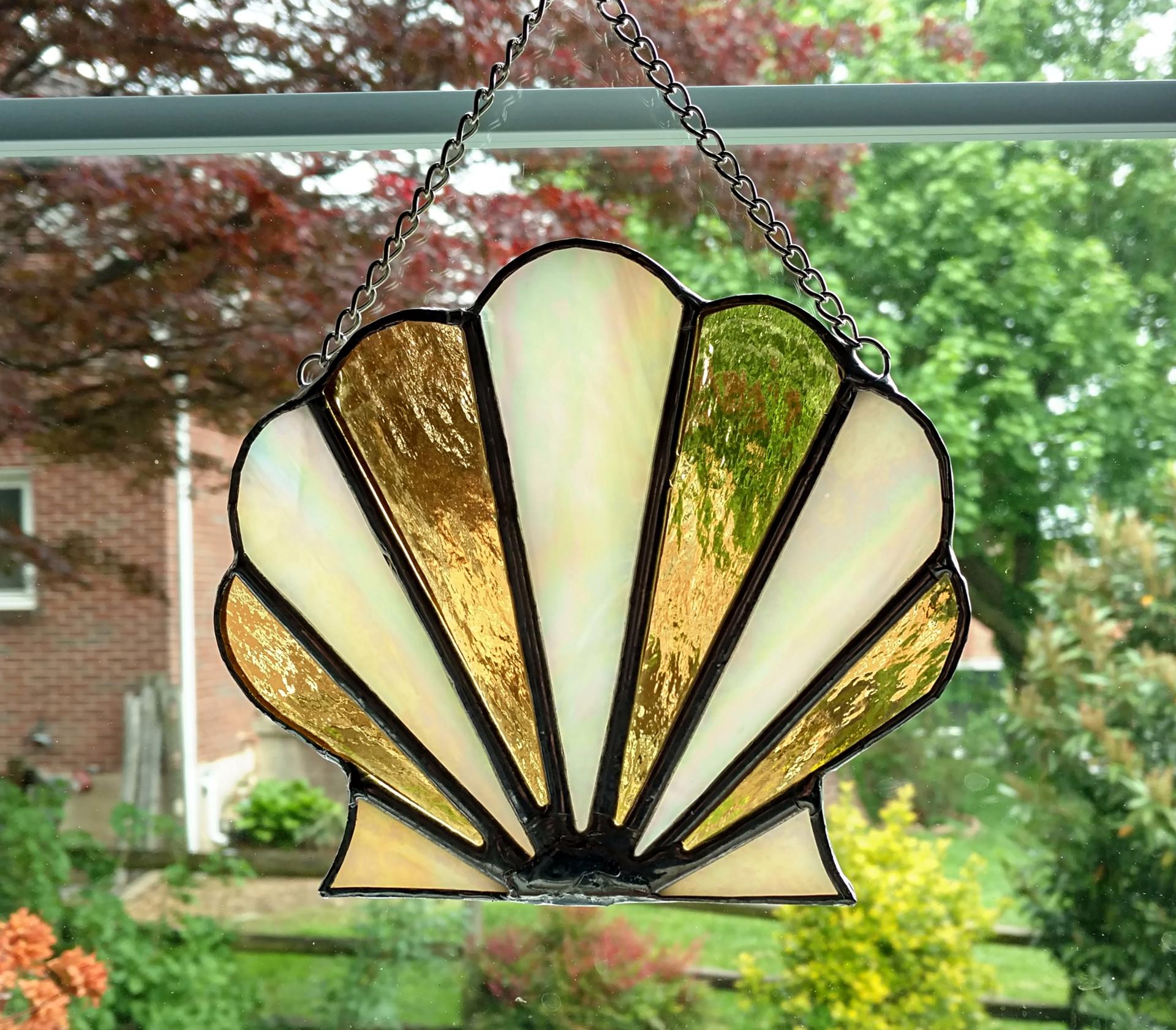 Stained Glass Clam Shell Suncatcher