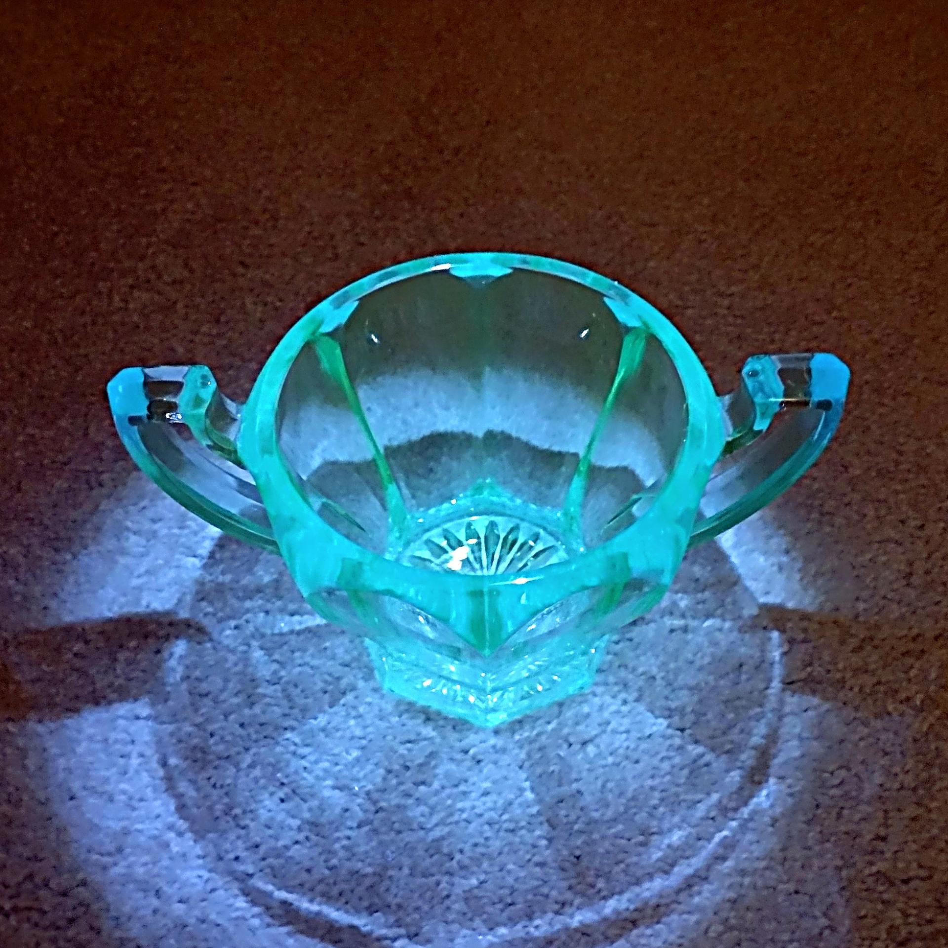 Vintage Westmoreland 1776 Colonial Aqua Blue Sugar Bowl, UV Reactive Glassware