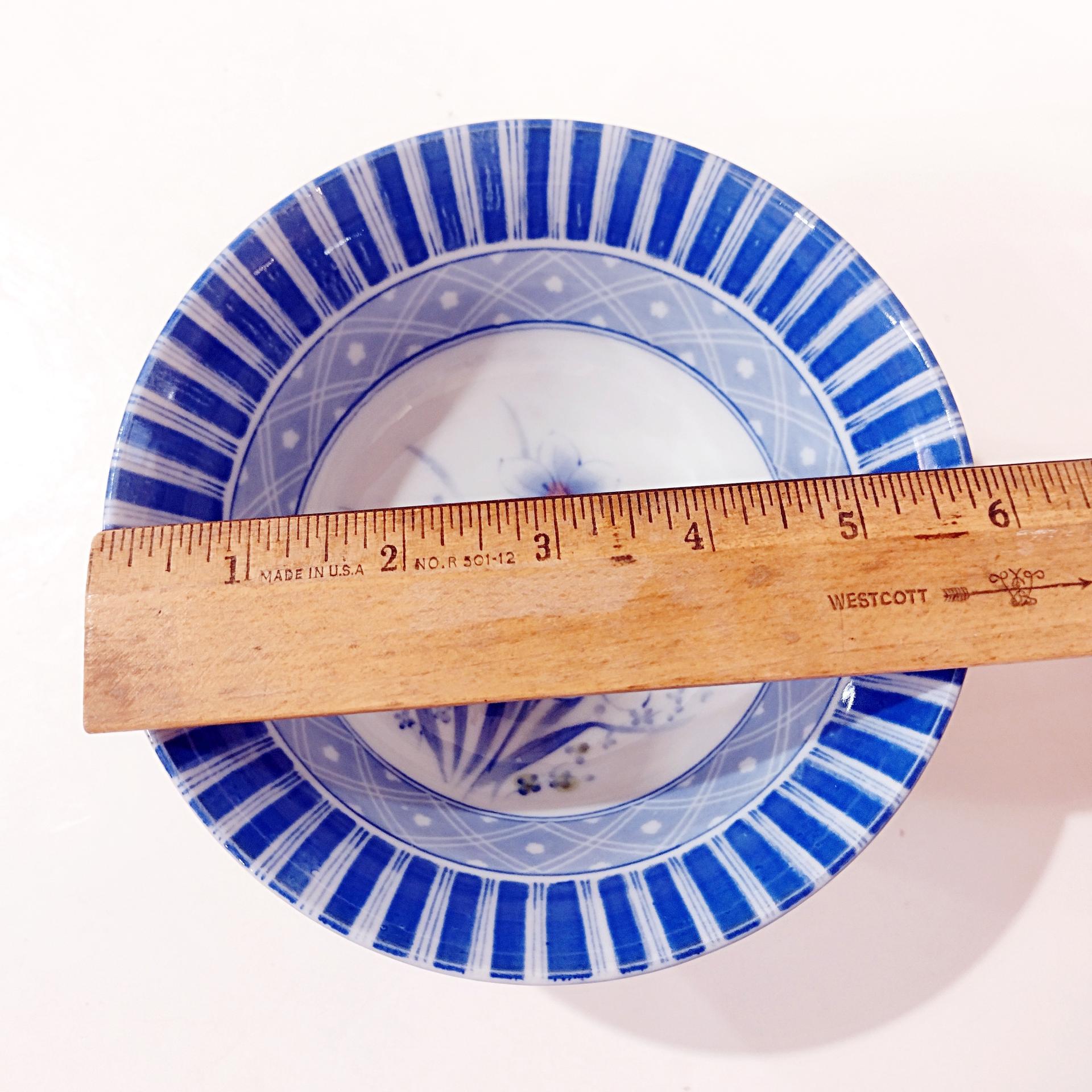 Vintage Blue and White Floral Japanese Porcelain Rice Noodle Bowl