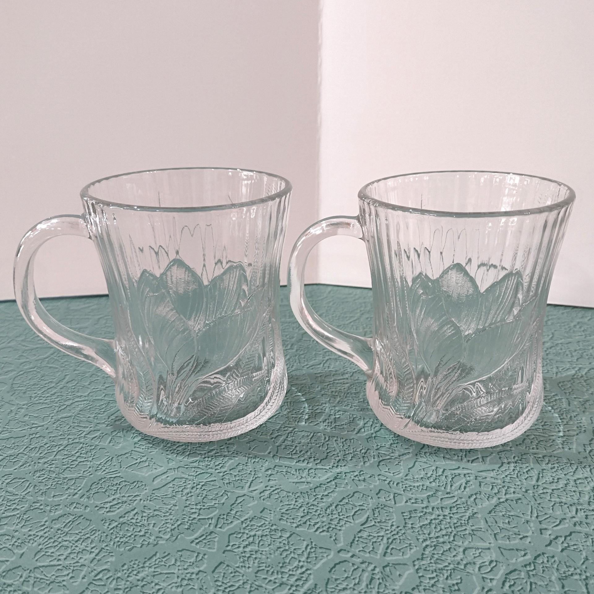 Vintage Arcoroc Canterbury Crocus Coffee Tea Mugs, Set of Two