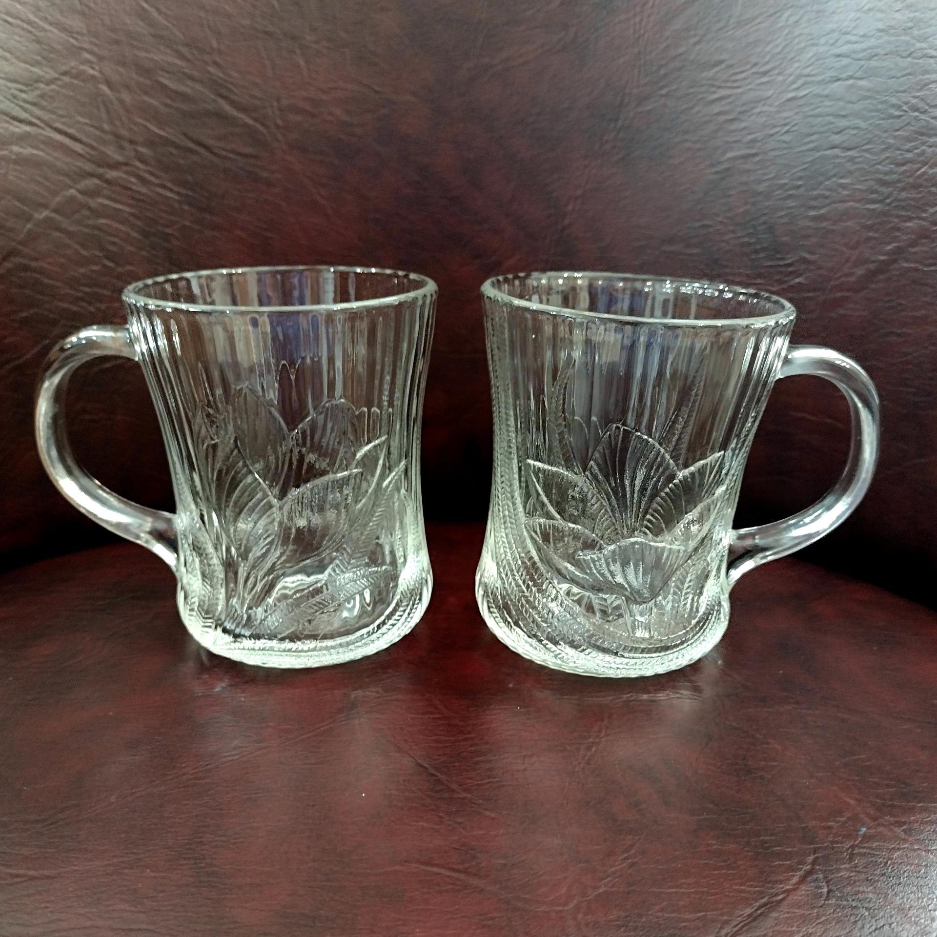 Vintage Arcoroc Canterbury Crocus Coffee Tea Mugs, Set of Two