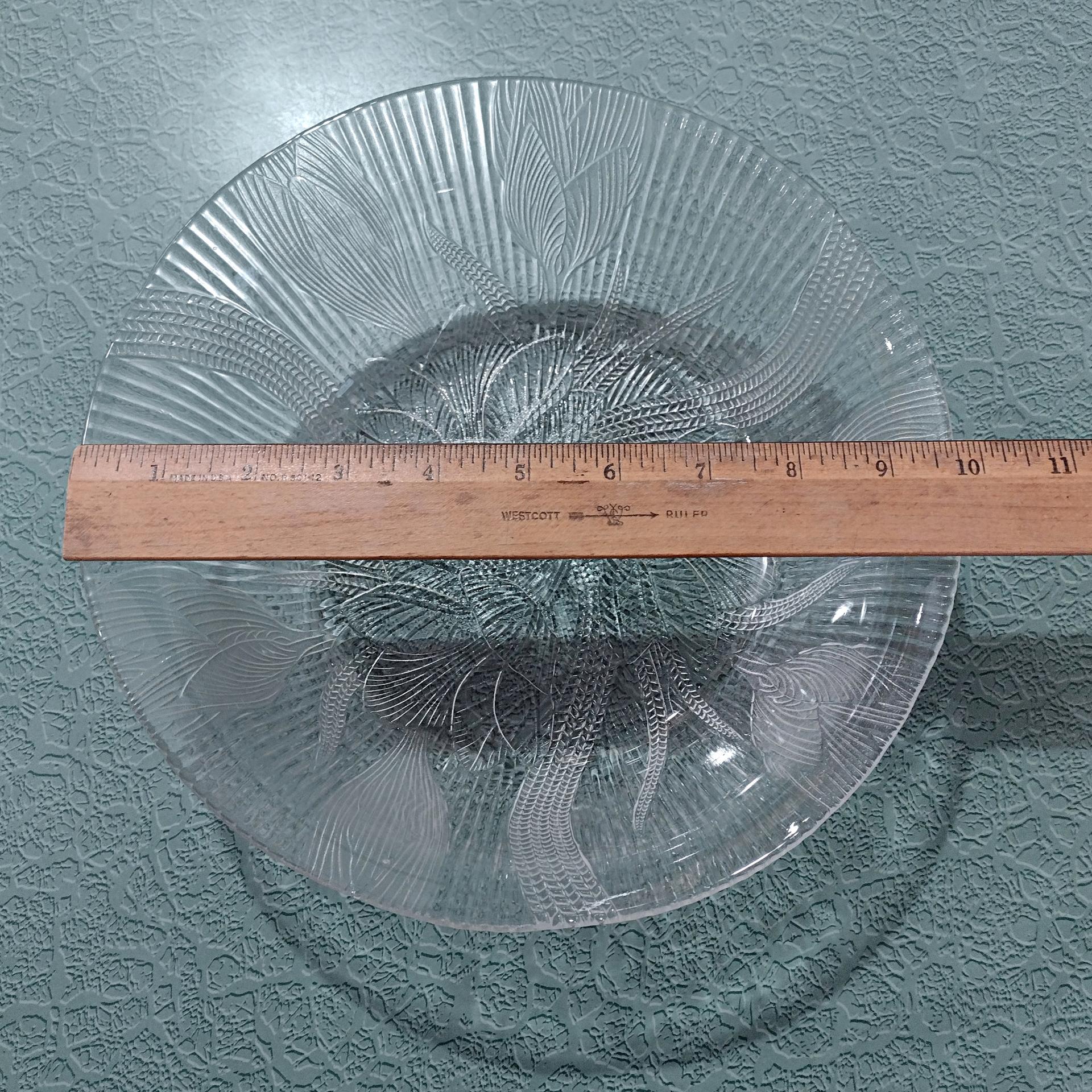 Vintage Arcoroc Canterbury Crocus 9" Salad Serving Bowl, Clear Glass Fruit Bowl