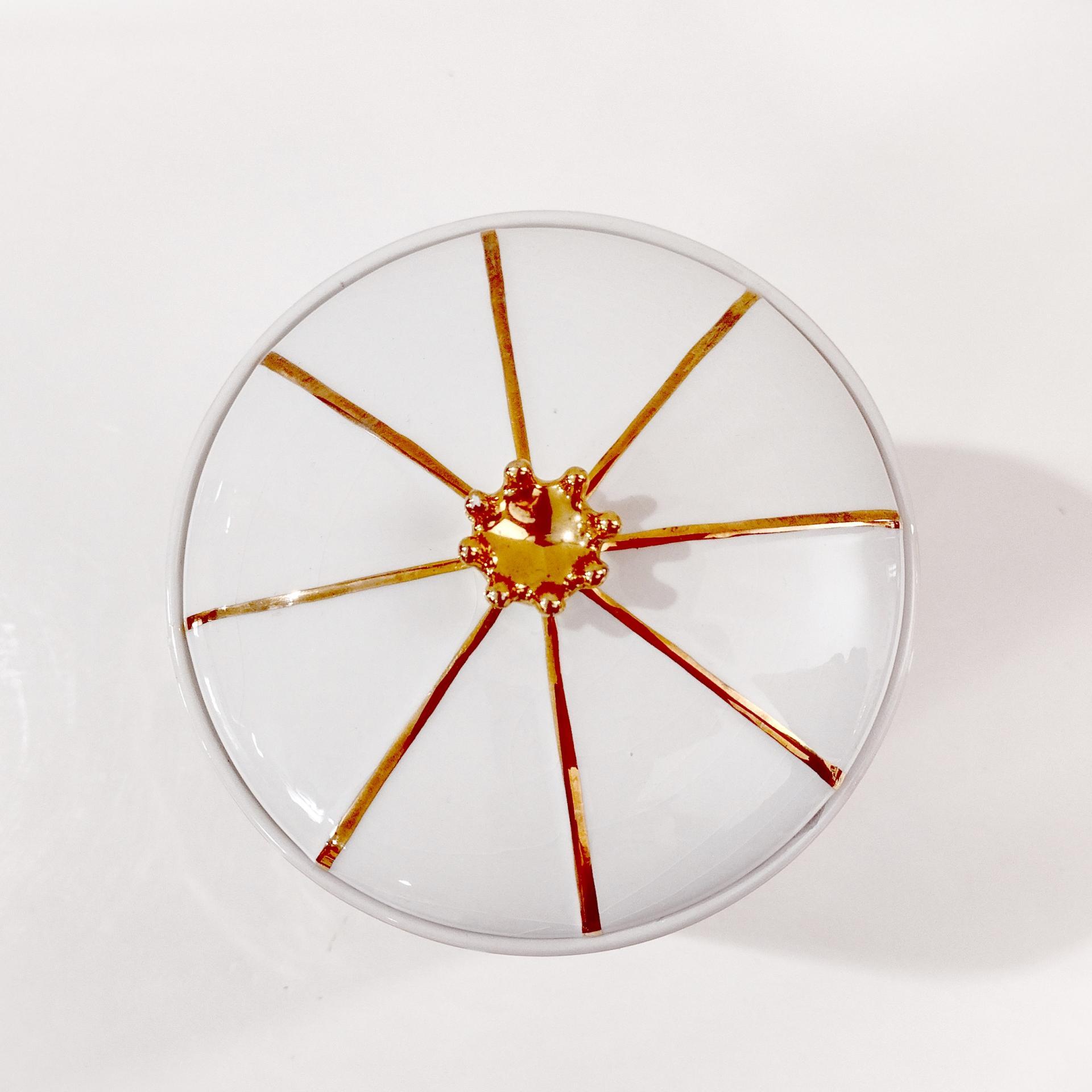 Princess Cat Ceramic Canister Container, Kitty Cat Treat Holder Jar with Lid