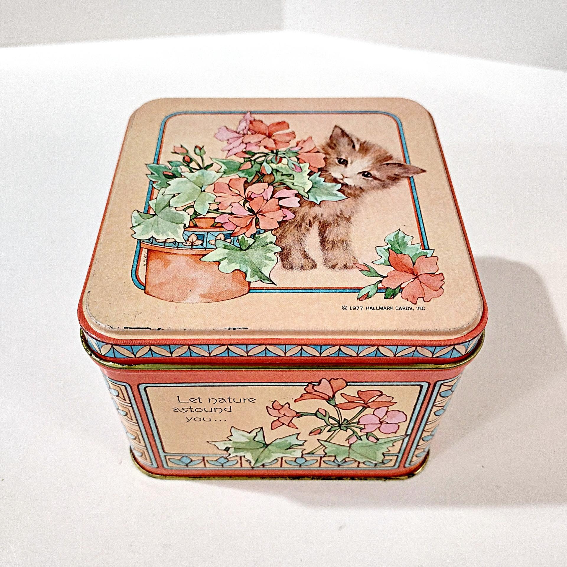 Vintage 1977 Hallmark Kitten Cat and Flowers Square Metal Storage Tin, Cat Treat Container