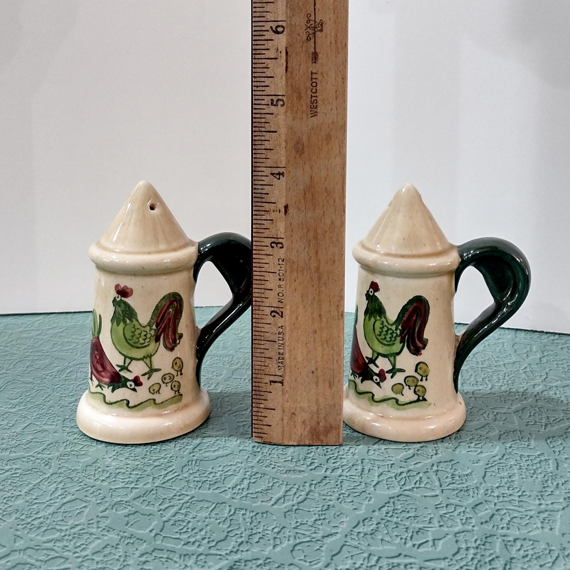 Vintage Homestead Provincial Metlox-Poppytrail-Vernon Ceramic Salt and Pepper Shakers Set, Country Farmhouse Chicken Hen Rooster Shaker Set