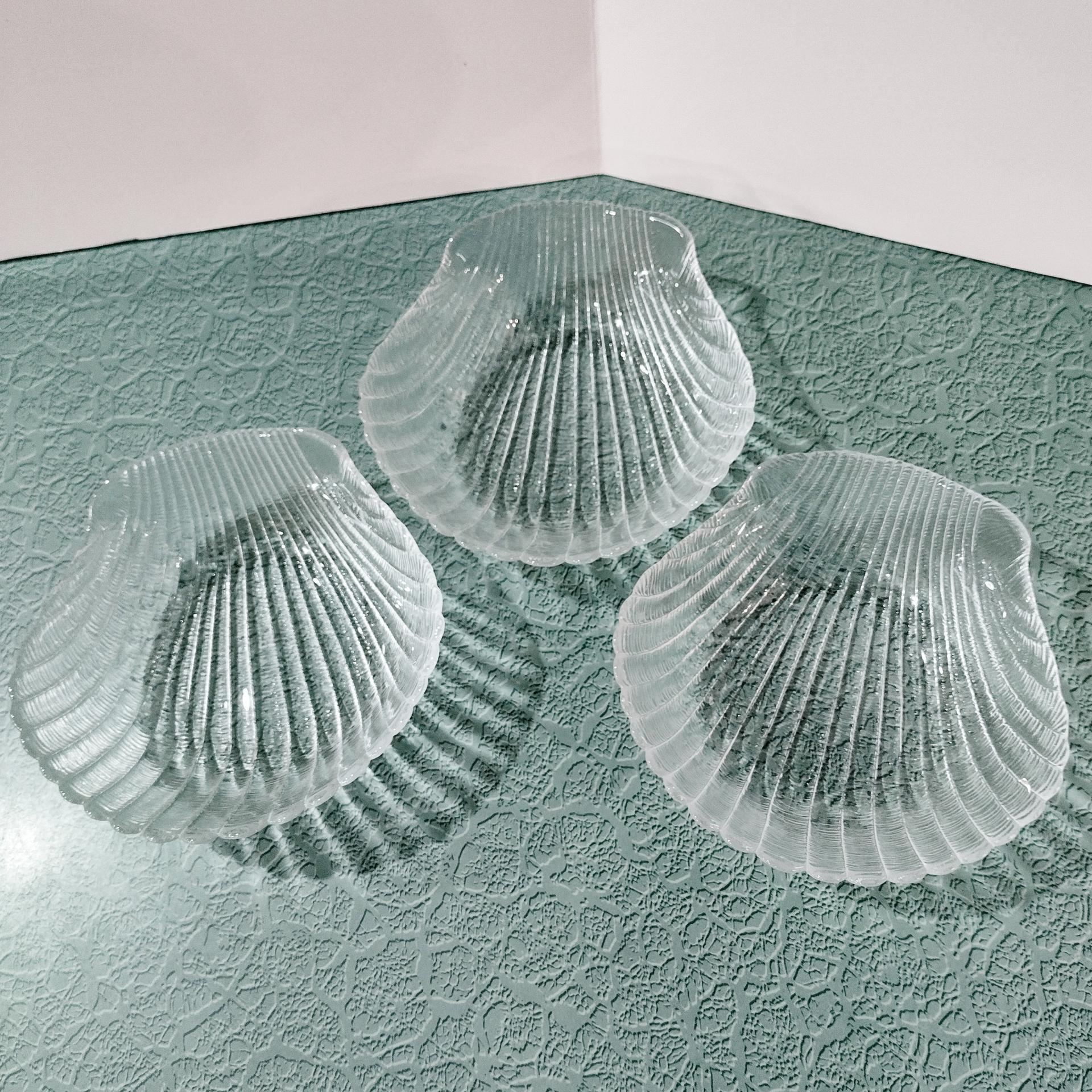 Vintage Arcoroc Coquillage Shell Cereal Bowls, Set of 3