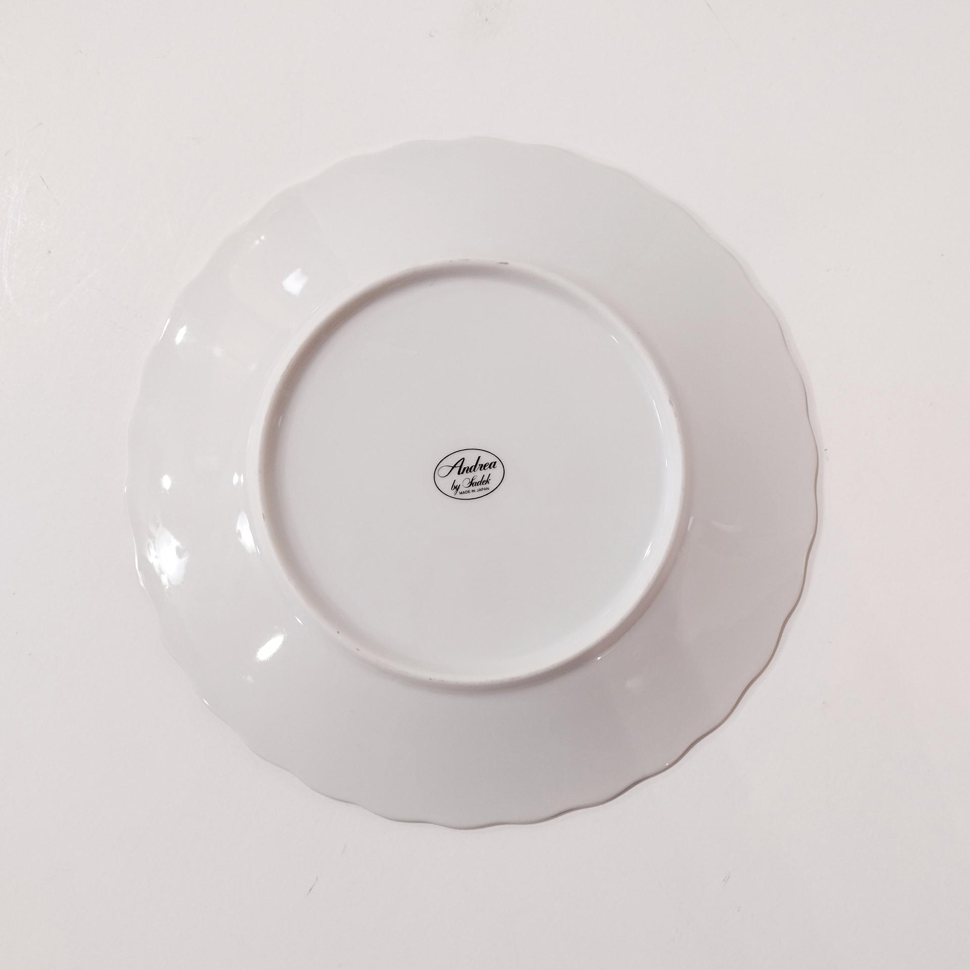 Vintage Andrea by Sadek Corona Salad Dessert Plate, Floral 7.5" Gold Trimmed Plate