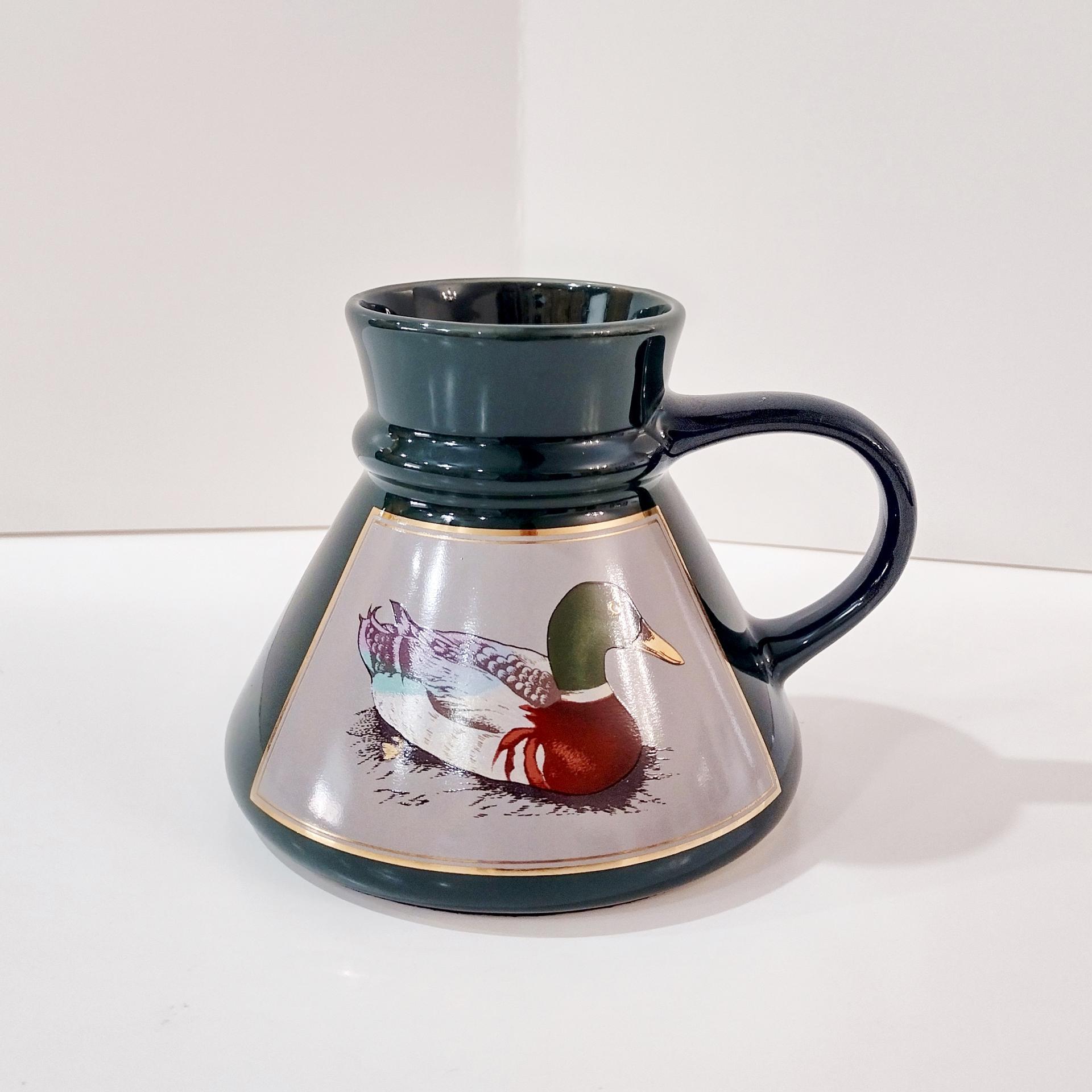 Vintage Mallard Duck Pyramid Coffee Tea Mug, Wide Base 16 Ounce Green Ceramic Coffee Mug