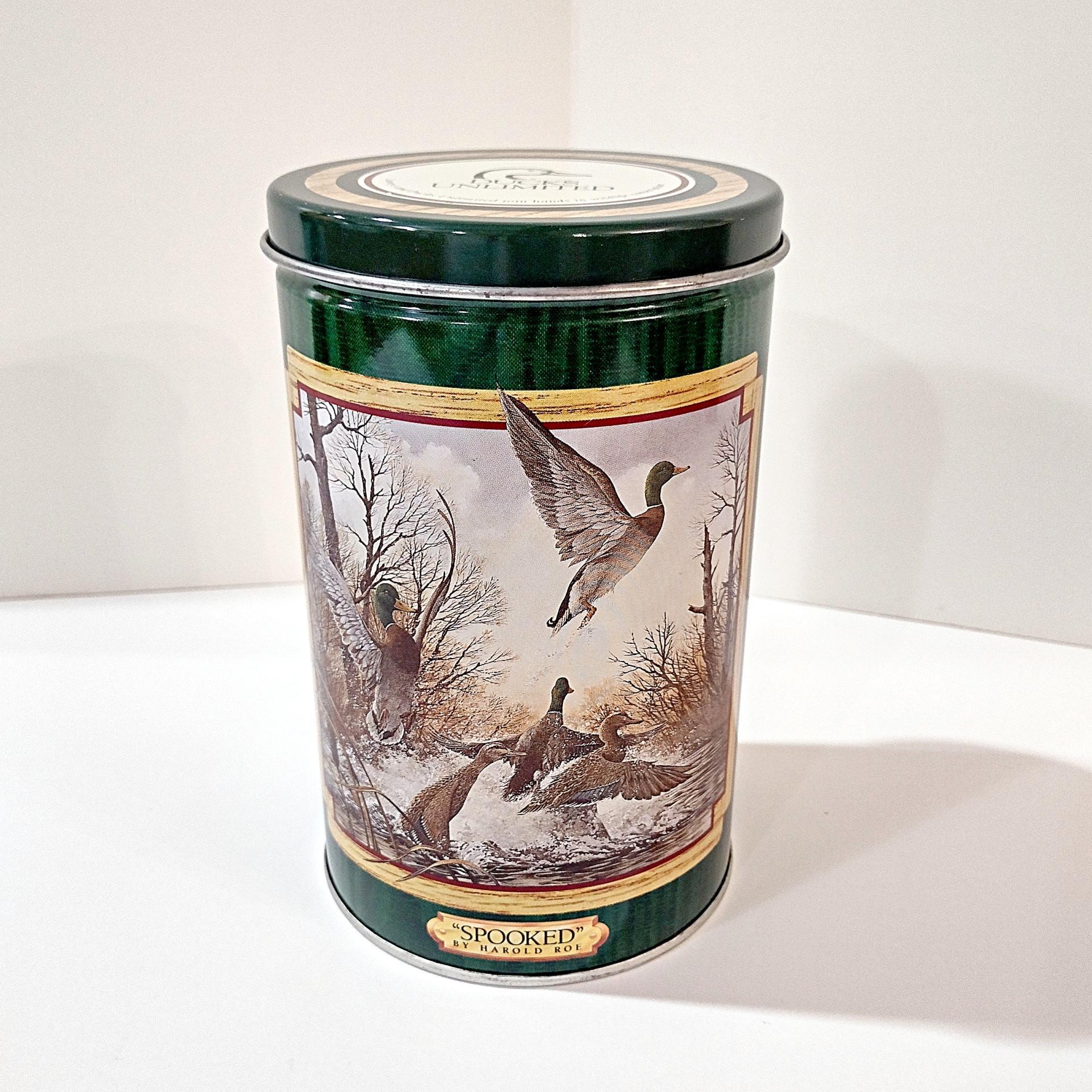 Vintage 1990 Harold Roe "Spooked" Mallard Duck Cylinder Tin, Lowrey's Ducks Unlimited Collector Tin