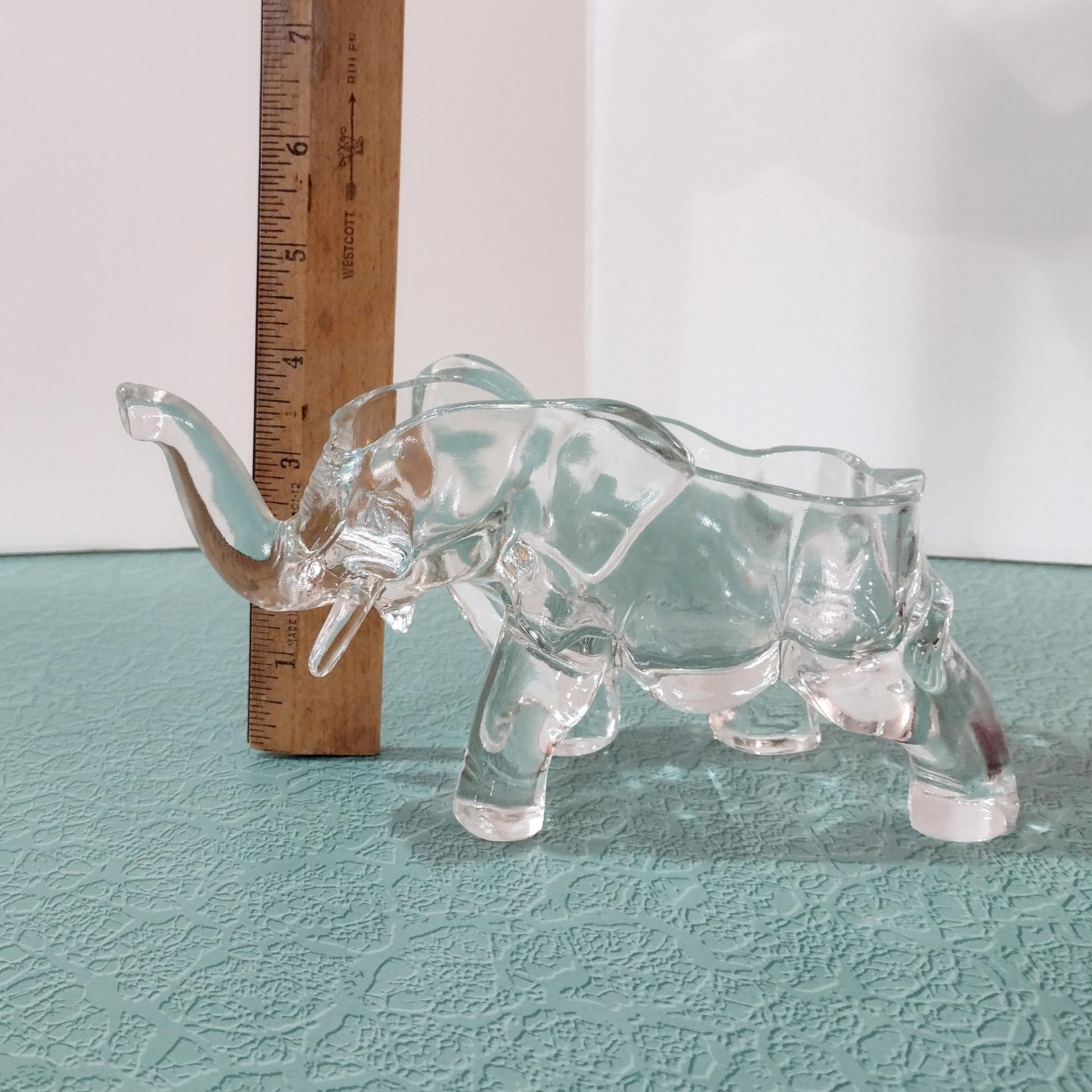 Vintage Indiana Clear Glass Elephant Figural Candy Dish, Elephant Trinket Jewelry Dish