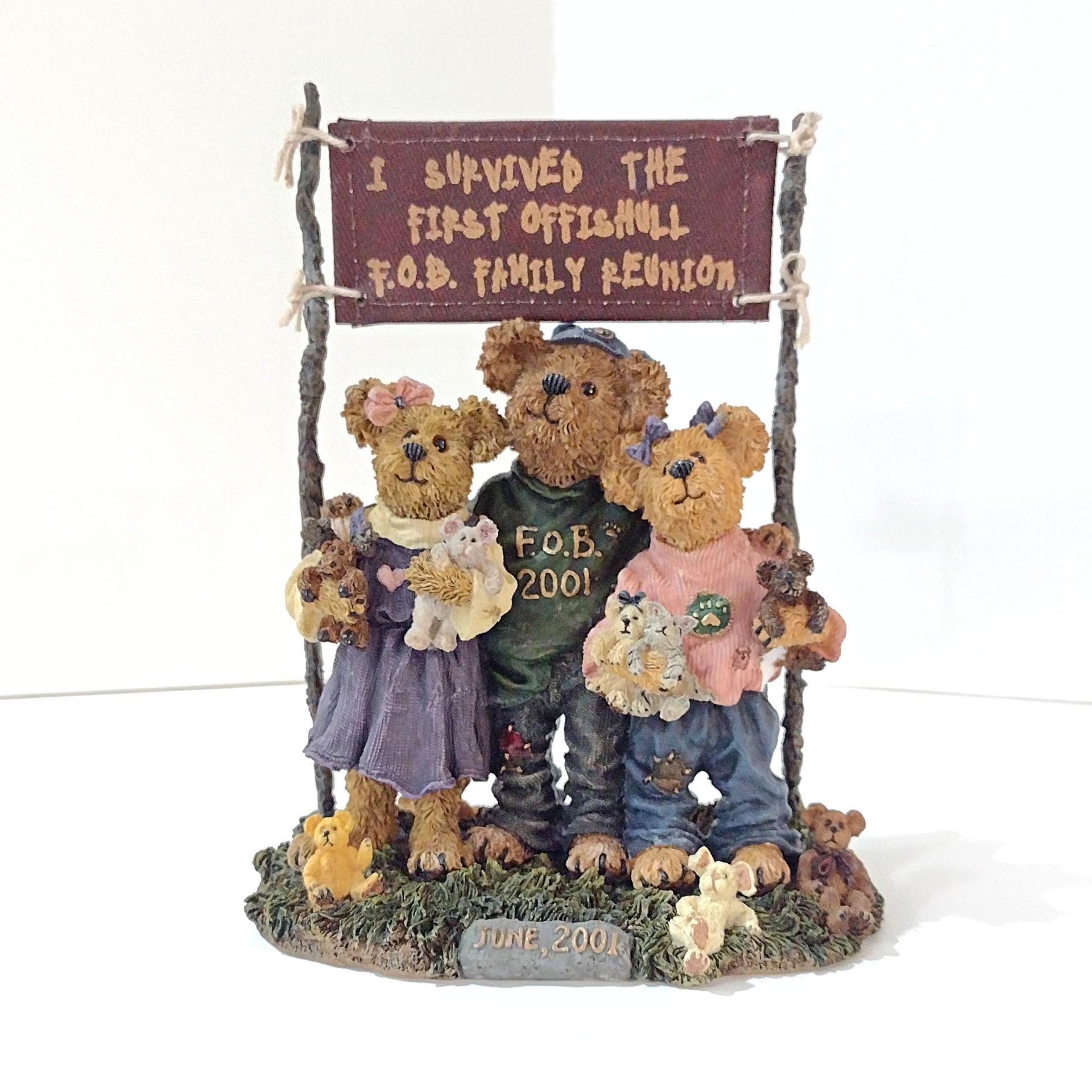 Vintage 2001 Boyds Bears Bearstone Collection So Many Bears So Little Time Figurine, I Survived the First Offishull FOB Family Reunion