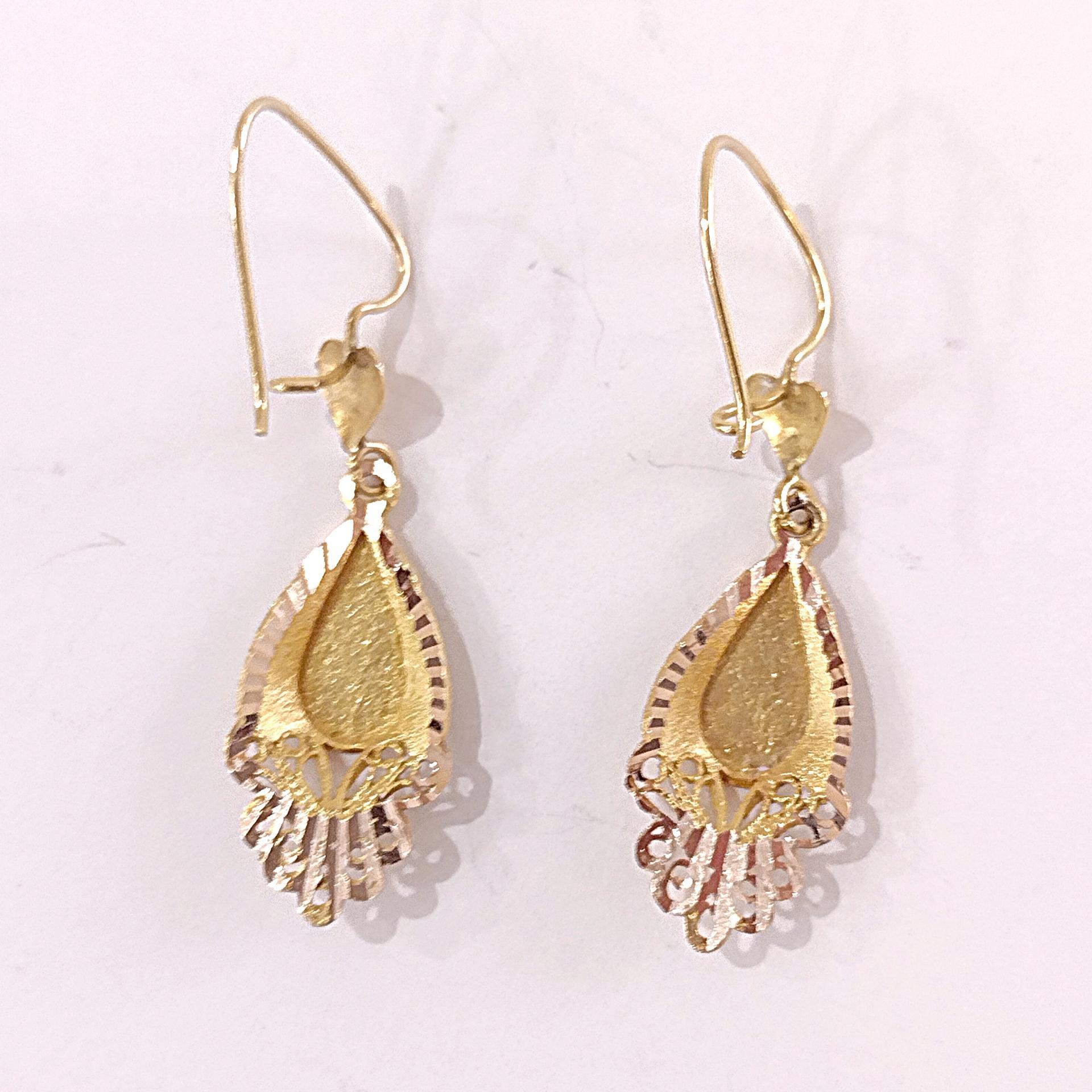 Vintage 22K Gold Filagree Sunburst Dangle Drop Earrings with Heart Accents
