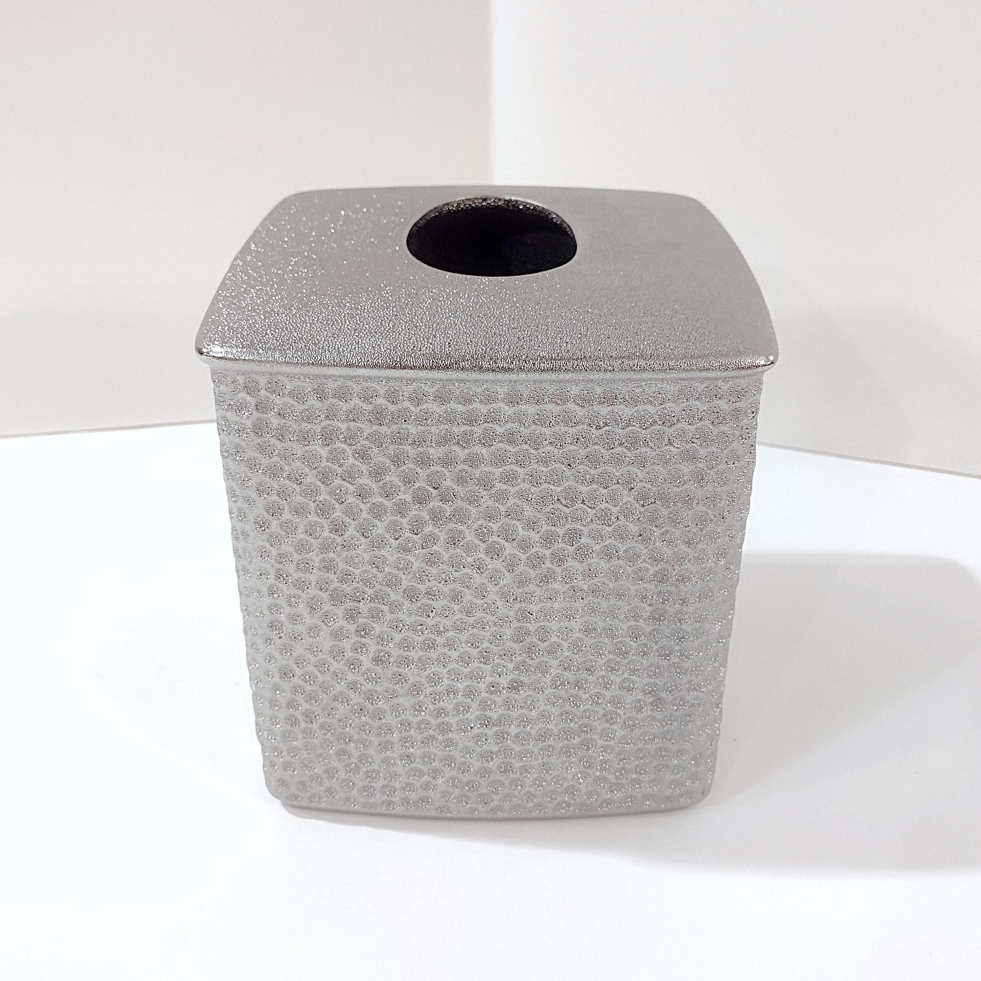 Vintage Hammered Glittery Silver Metal Tissue Box Cover Holder