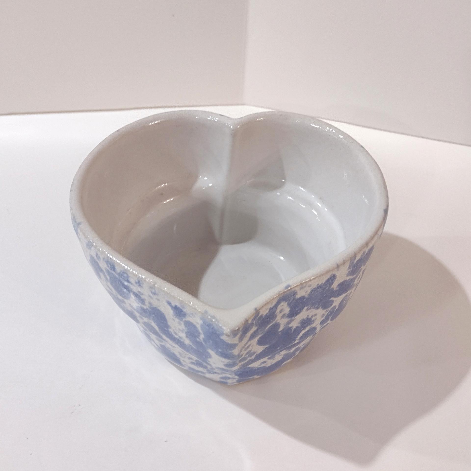 Vintage Blue Spongeware Ceramic Heart Shaped Bowl / Planter Pot, Bennington Potters Morning Glory Blue Heart Baker Bowl