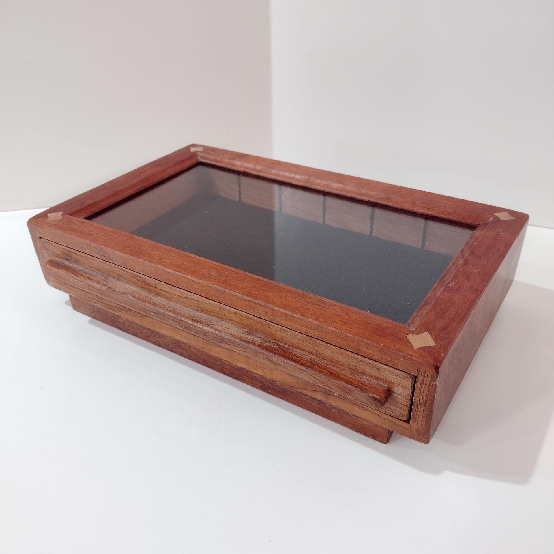 Vintage Hand Crafted Wooden Jewelry or Collection Display Box with Drawer Tray and Glass Top Window, Collectors Display Case