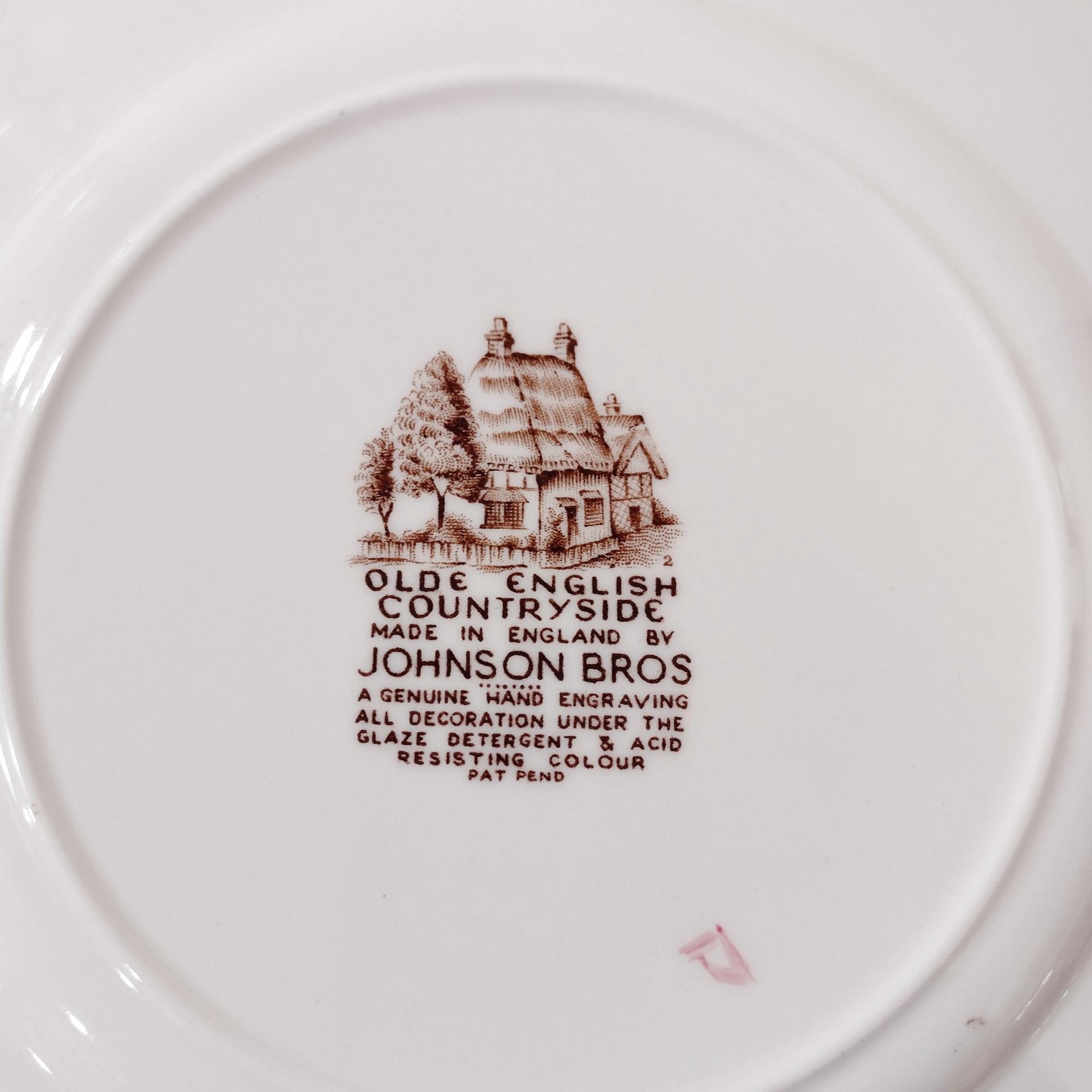 Vintage Johnson Brothers Olde English Countryside Brown Multi Color Dinner Plates, Set of 4