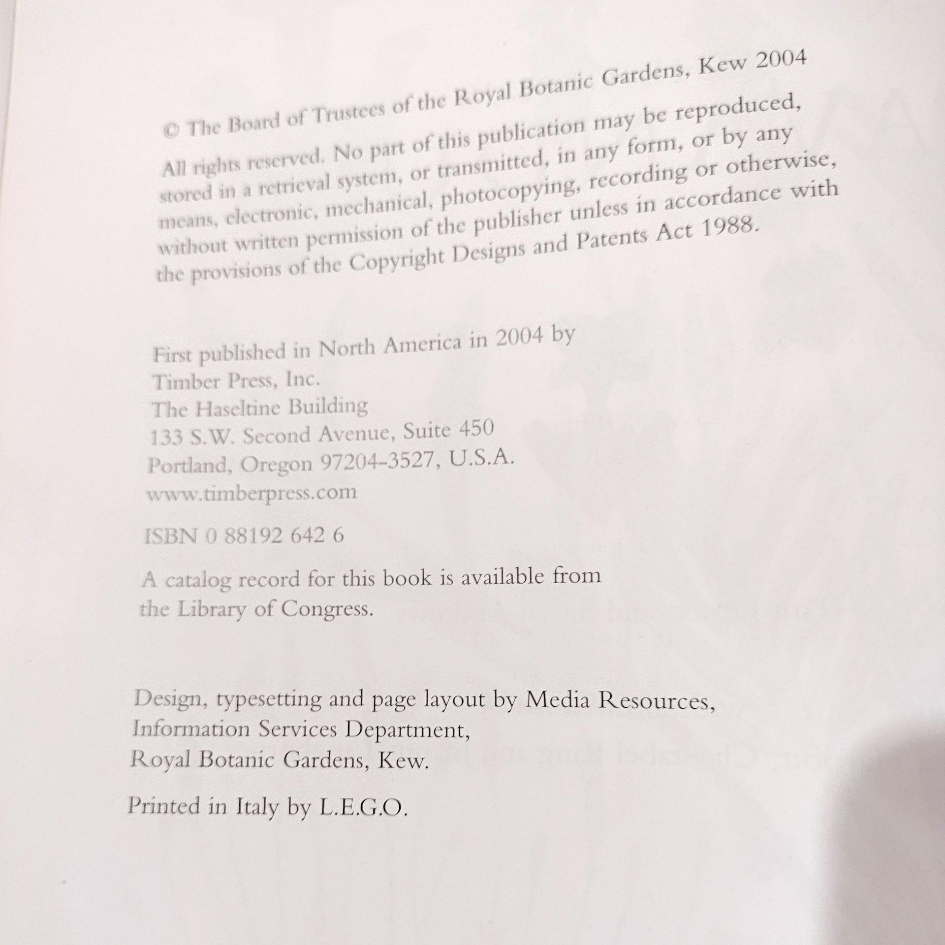 Vintage The Genus Lavandula Book Published 2004, Botanical Magazine Monograph, Tim Upson and Susyn Andrews Book