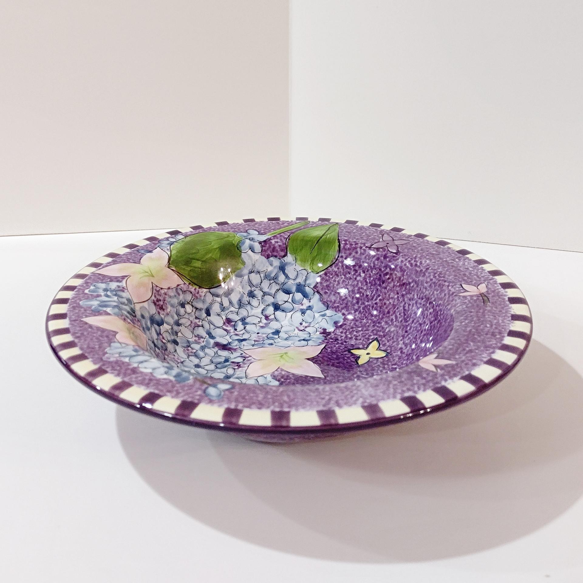 Vintage Laurie Gates Hydrangea Ceramic Purple Spongeware Salad Soup Cereal Bowl