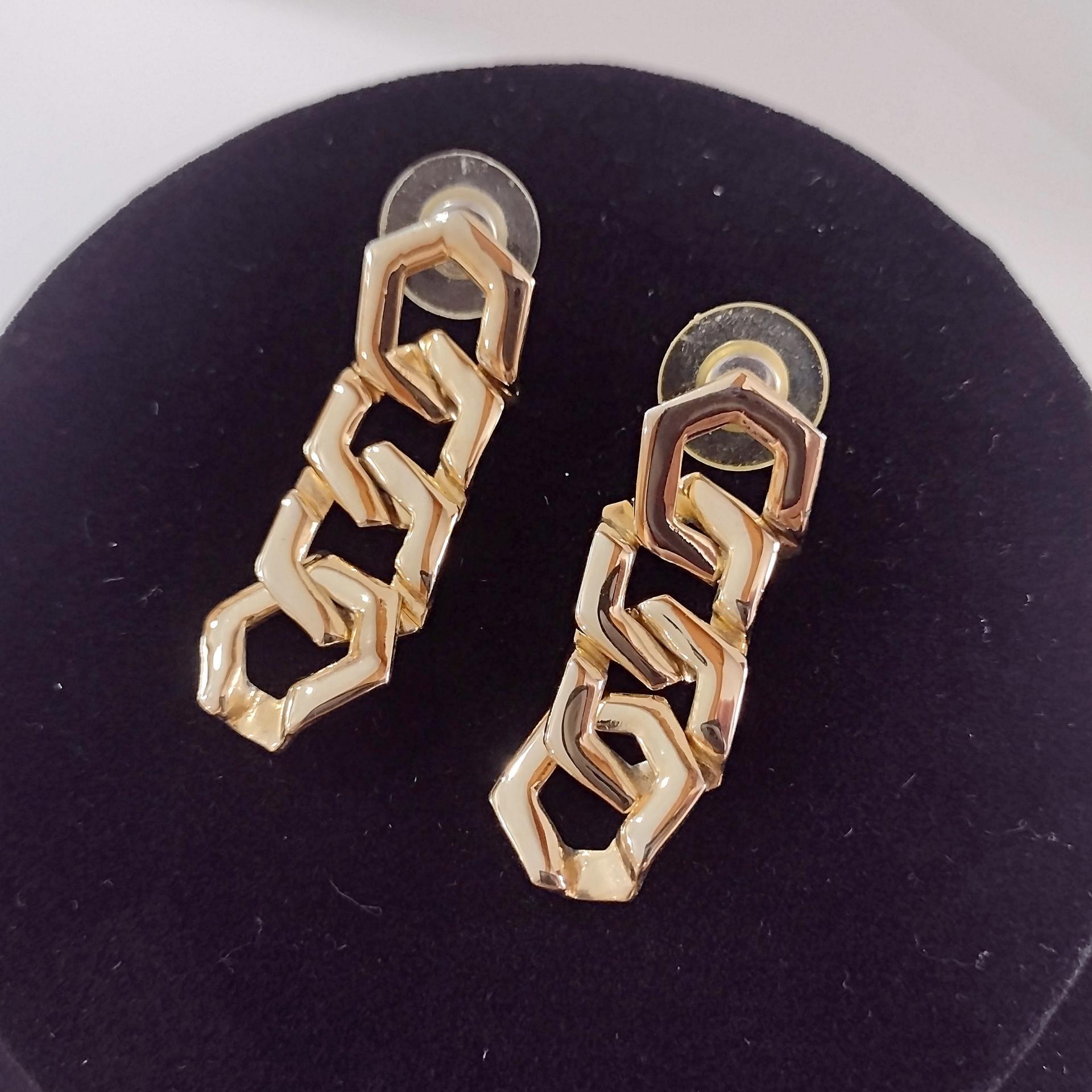 Vintage Gold Toned Large Cuban Link Chain Dangle Drop Earrings