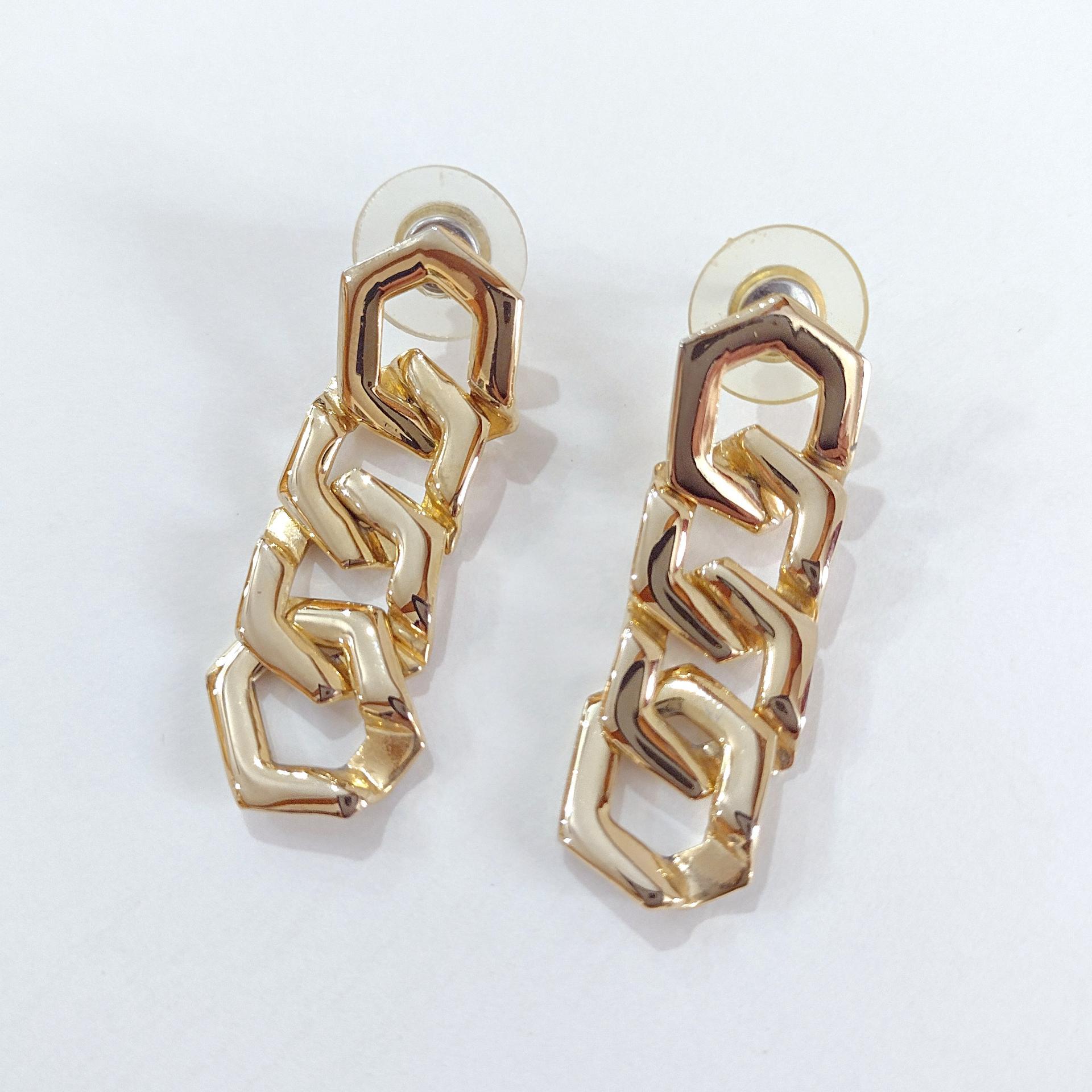 Vintage Gold Toned Large Cuban Link Chain Dangle Drop Earrings