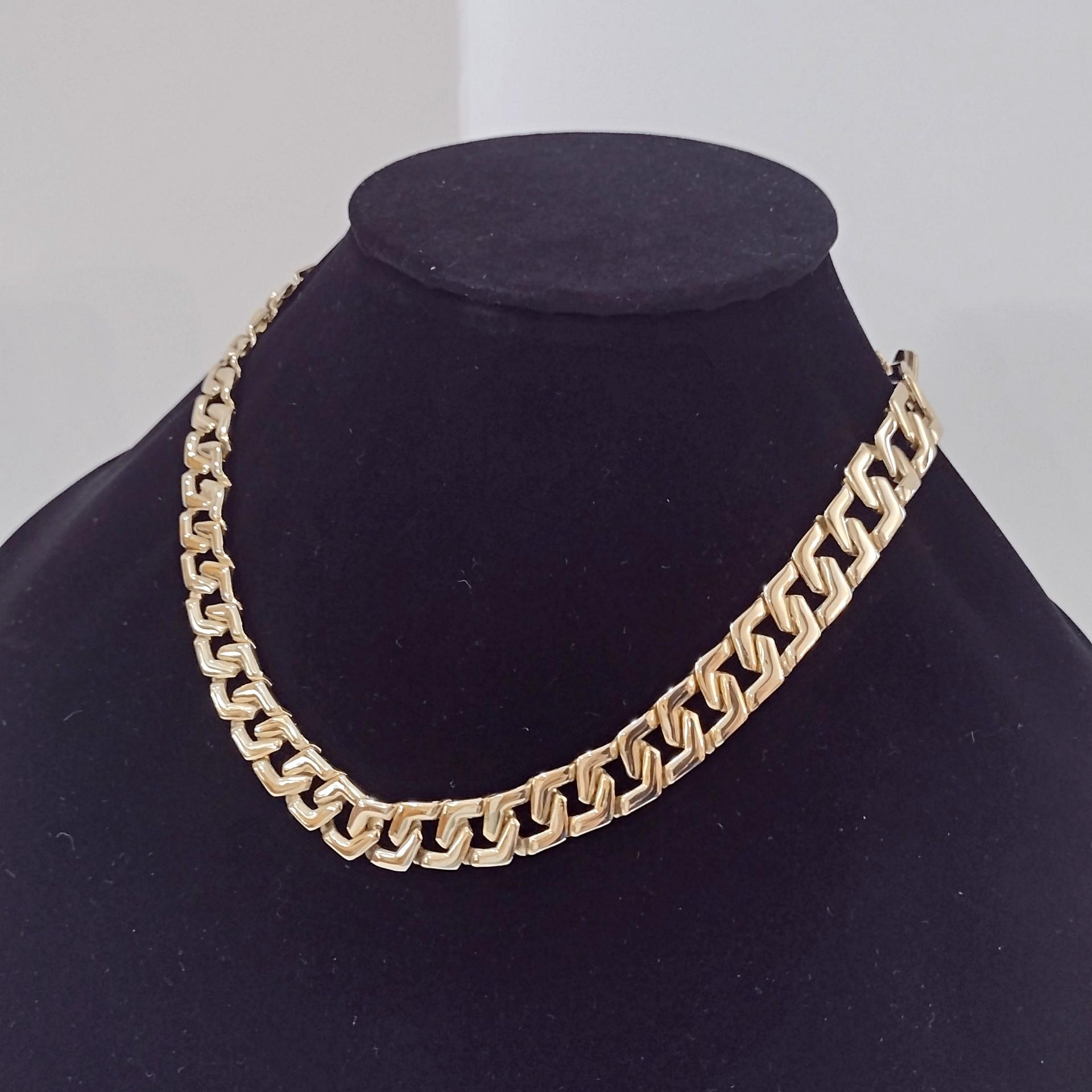 Vintage Gold Toned 18 Inch Flat Large Cuban Link Chain Necklace
