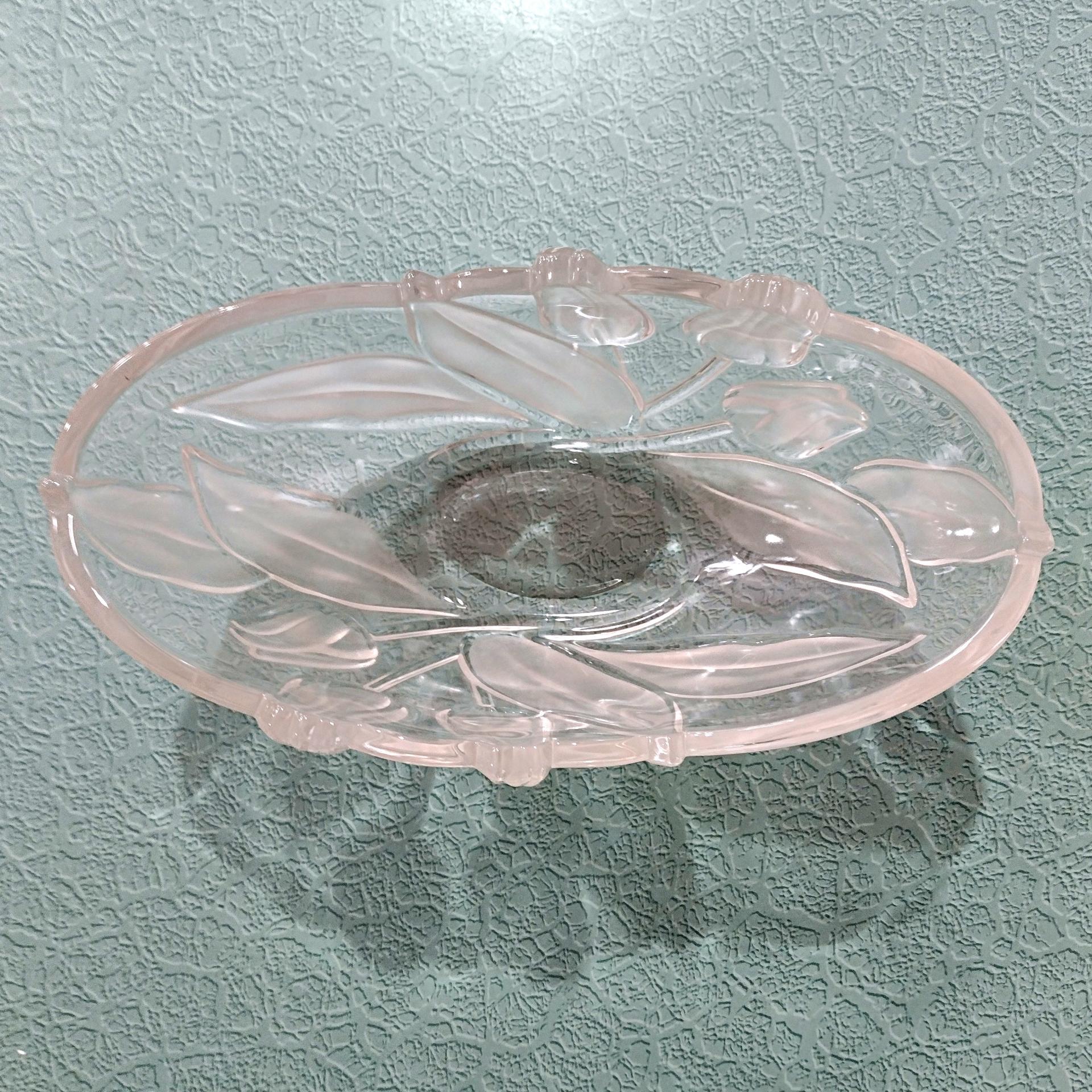 Vintage Mikasa Tulips Satin Oval Decorative Glass Bowl, Frosted Floral Centerpiece Fruit Bowl