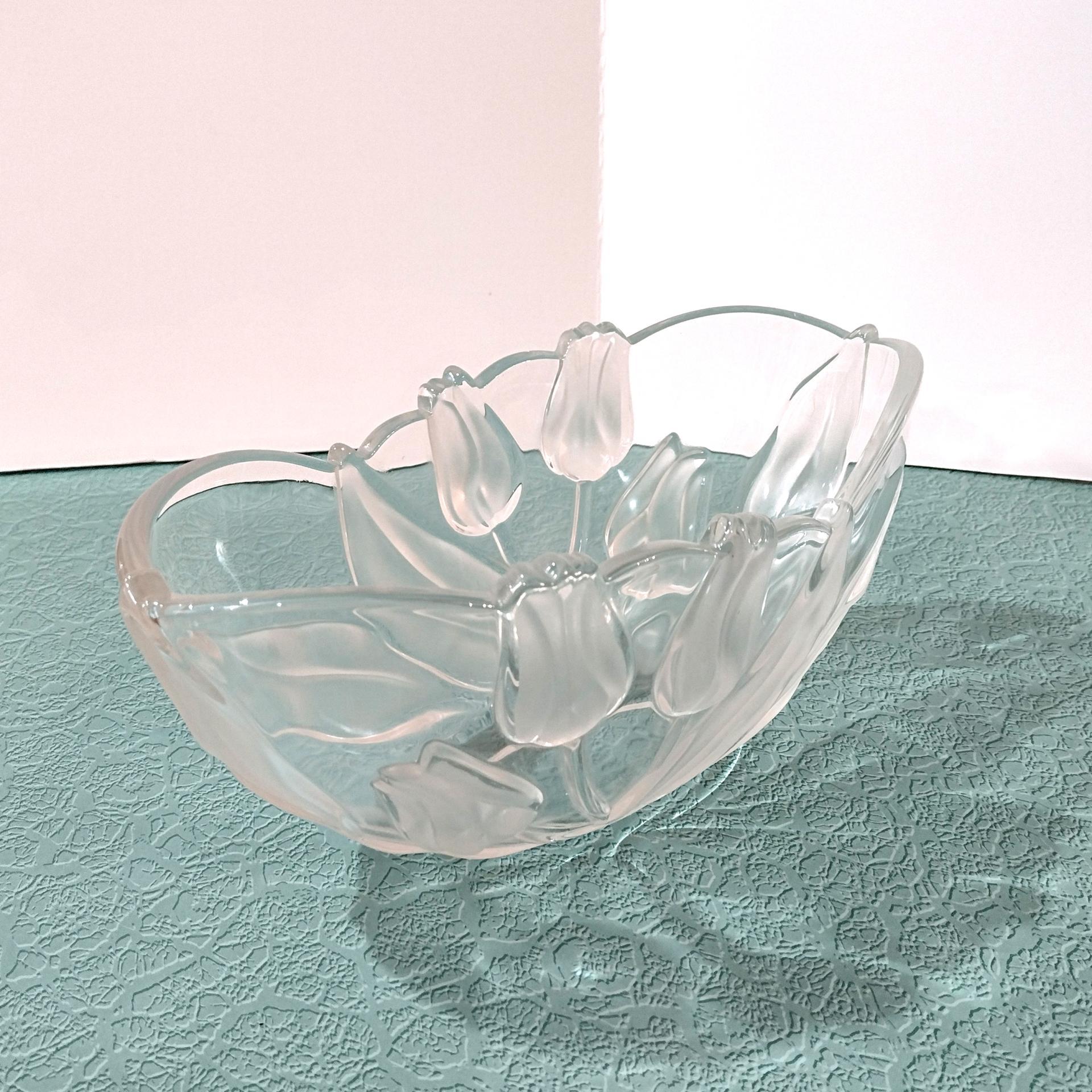 Vintage Mikasa Tulips Satin Oval Decorative Glass Bowl, Frosted Floral Centerpiece Fruit Bowl