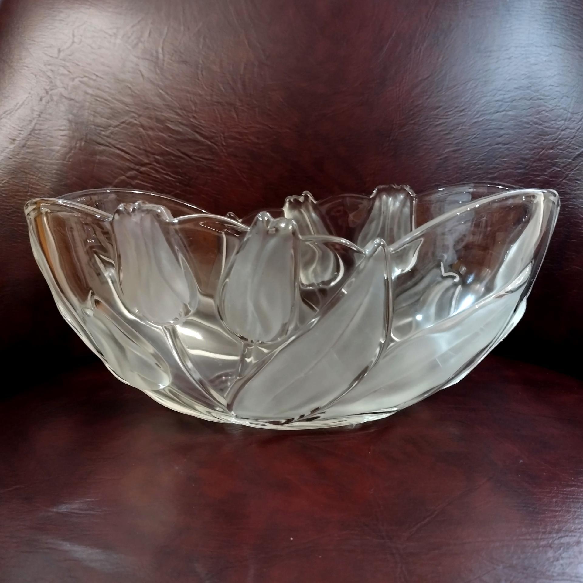 Vintage Mikasa Tulips Satin Oval Decorative Glass Bowl, Frosted Floral Centerpiece Fruit Bowl
