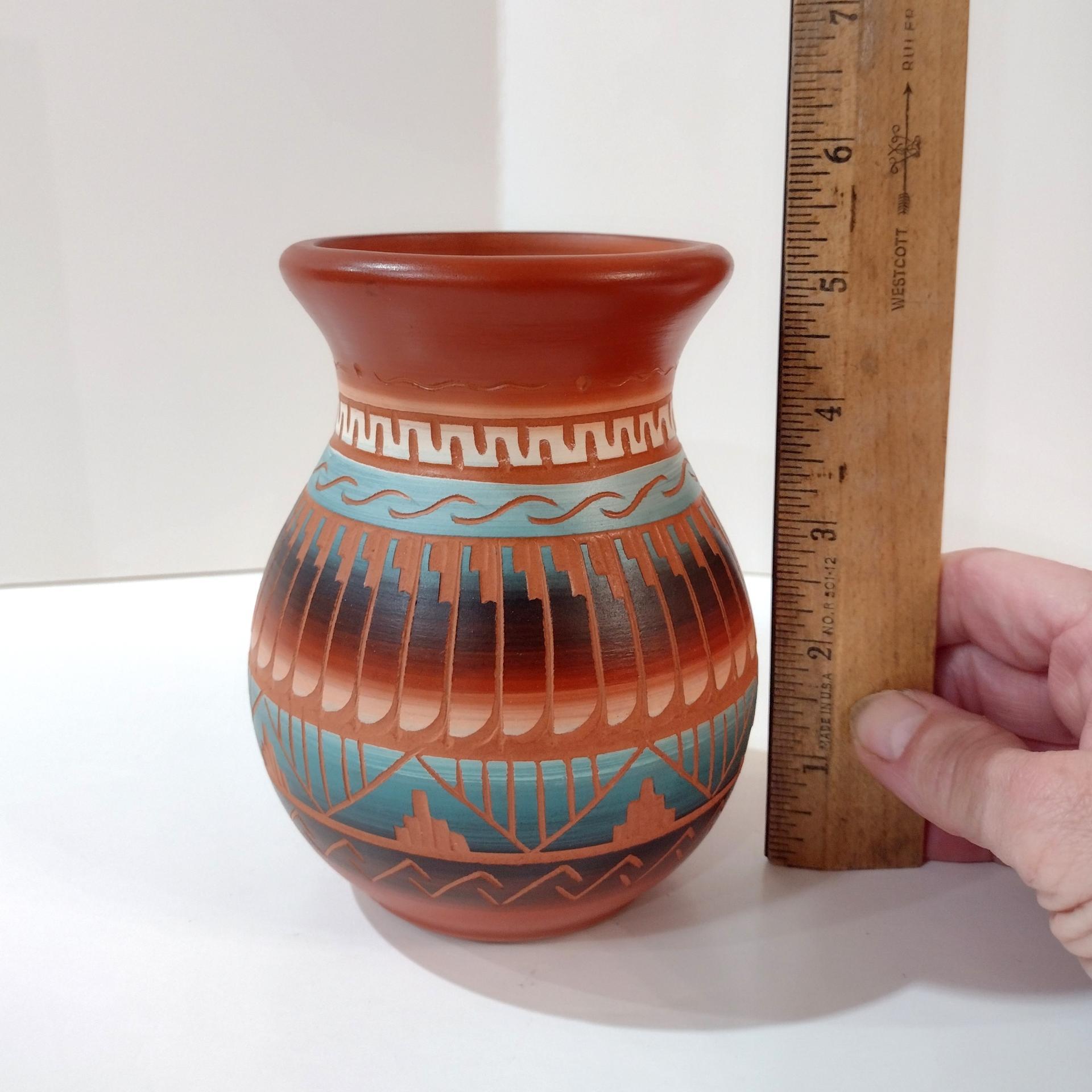 Vintage Navajo Red Clay Etched Hand Crafted Pottery Vase, Authentic Signed Native American Indian Ceramic Pot, New Mexico Art