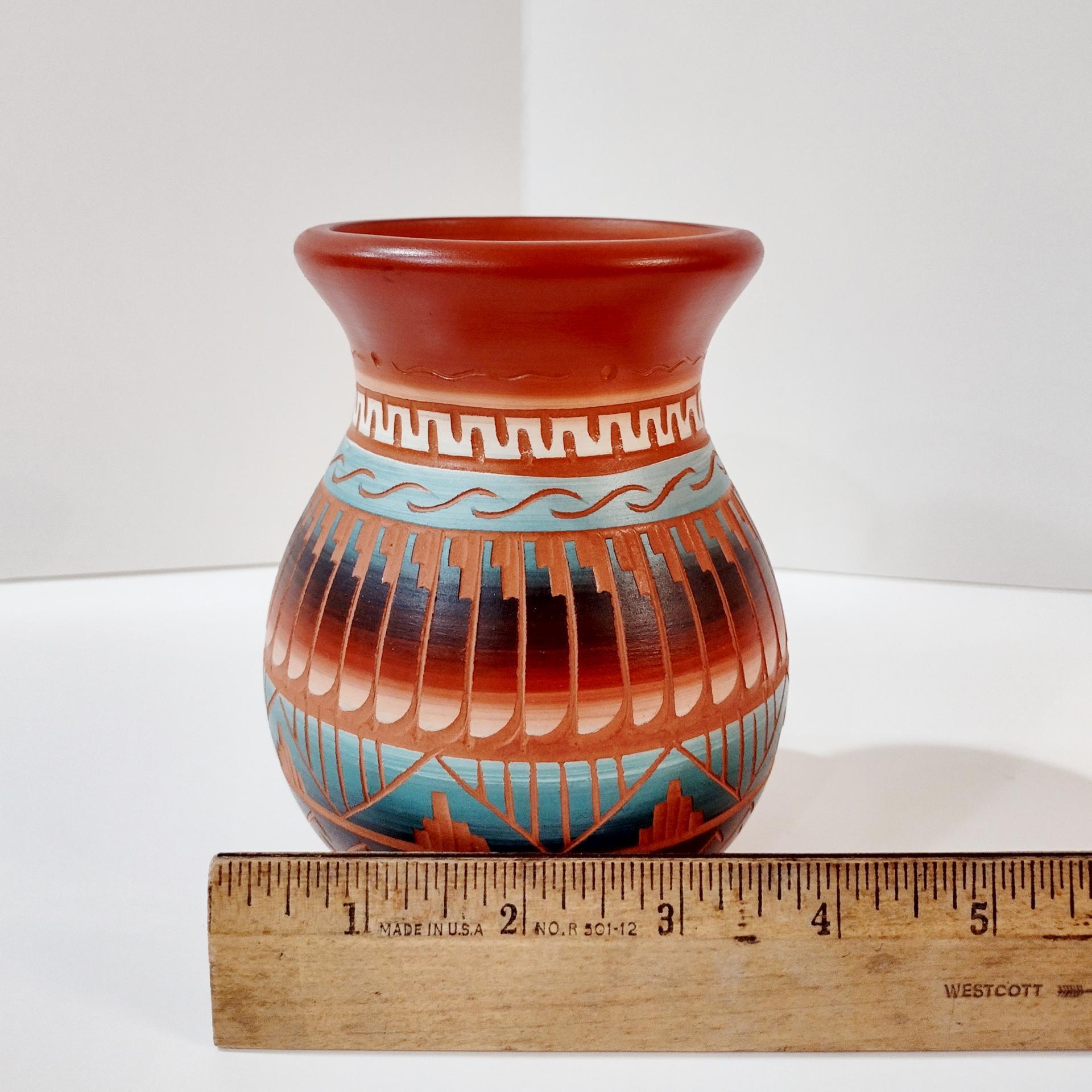 Vintage Navajo Red Clay Etched Hand Crafted Pottery Vase, Authentic Signed Native American Indian Ceramic Pot, New Mexico Art