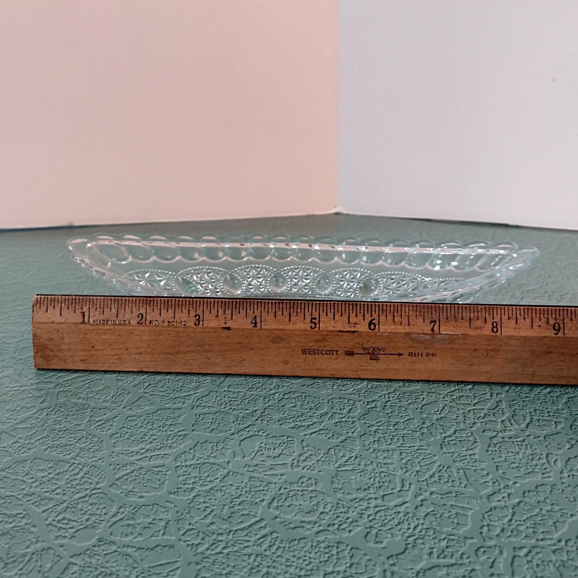 Antique Oval Pickle Dish, US Glass State of Oregon Beaded Loop Pattern