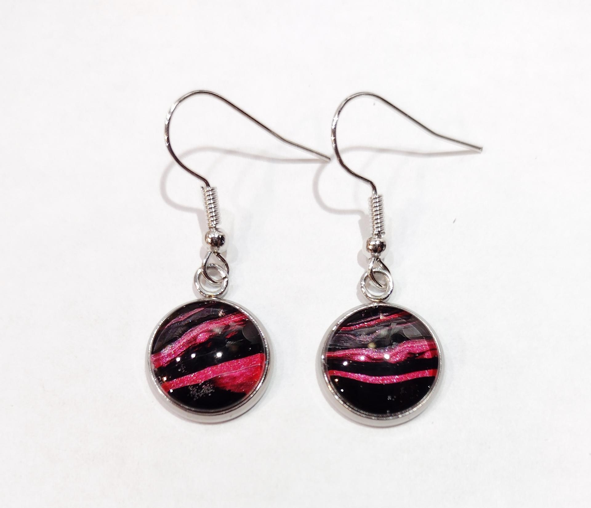 Painted Earrings, Black and Fuchsia