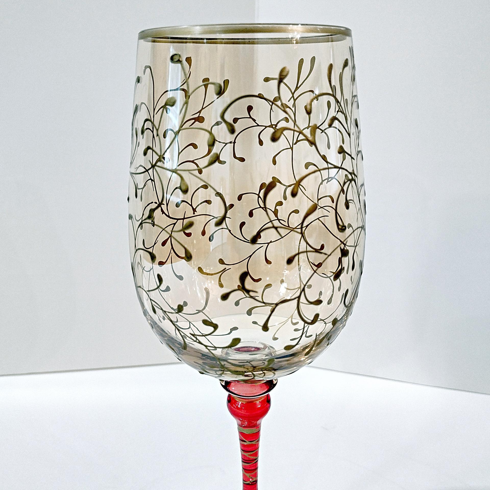 Vintage Pier 1 Gold and Red Swirled Filagree 16 Ounce Wine Glasses, Set of 2, Festive Holiday Barware