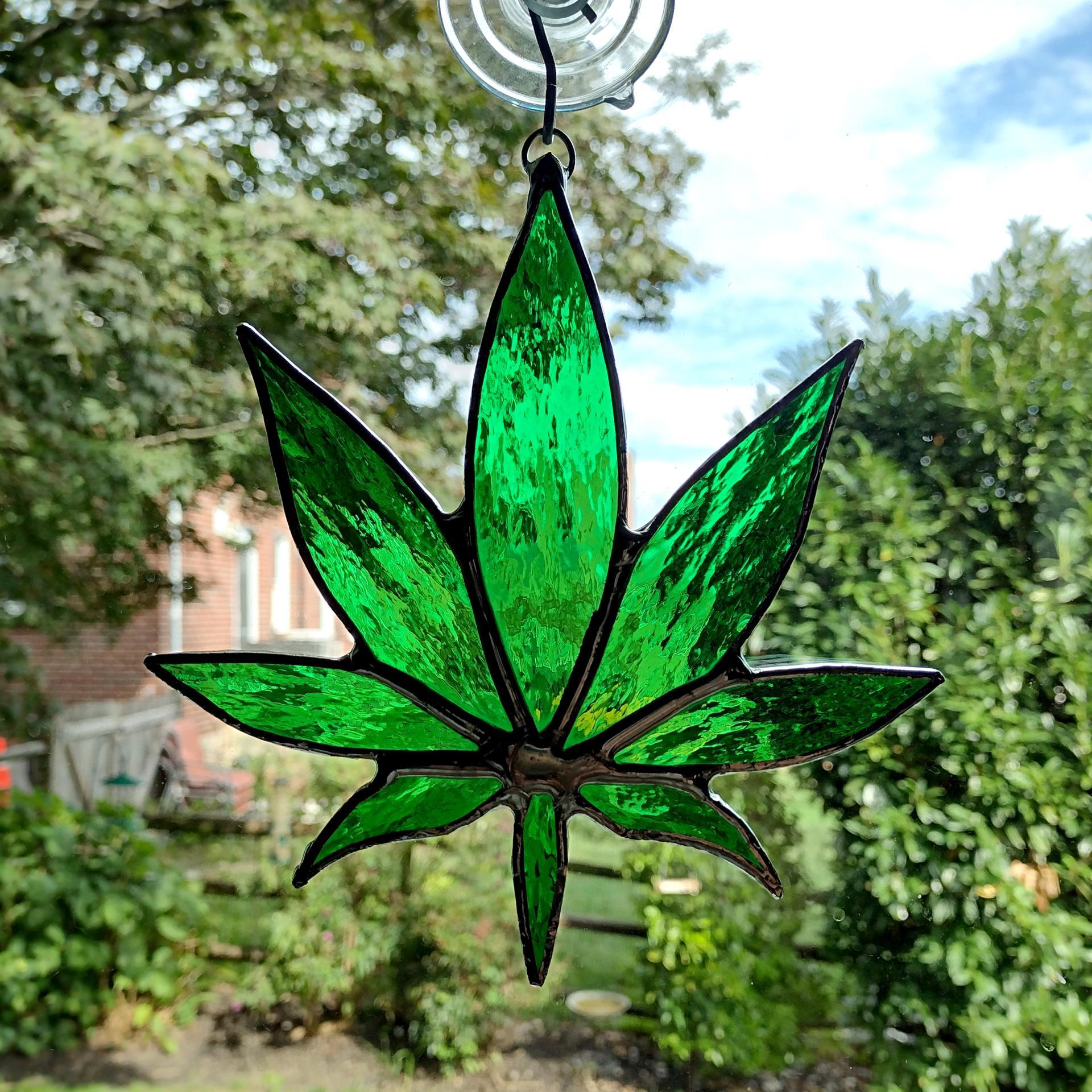 Stained Glass Marijuana Pot Leaf Suncatcher, Green Glass Leaf Window Decoration