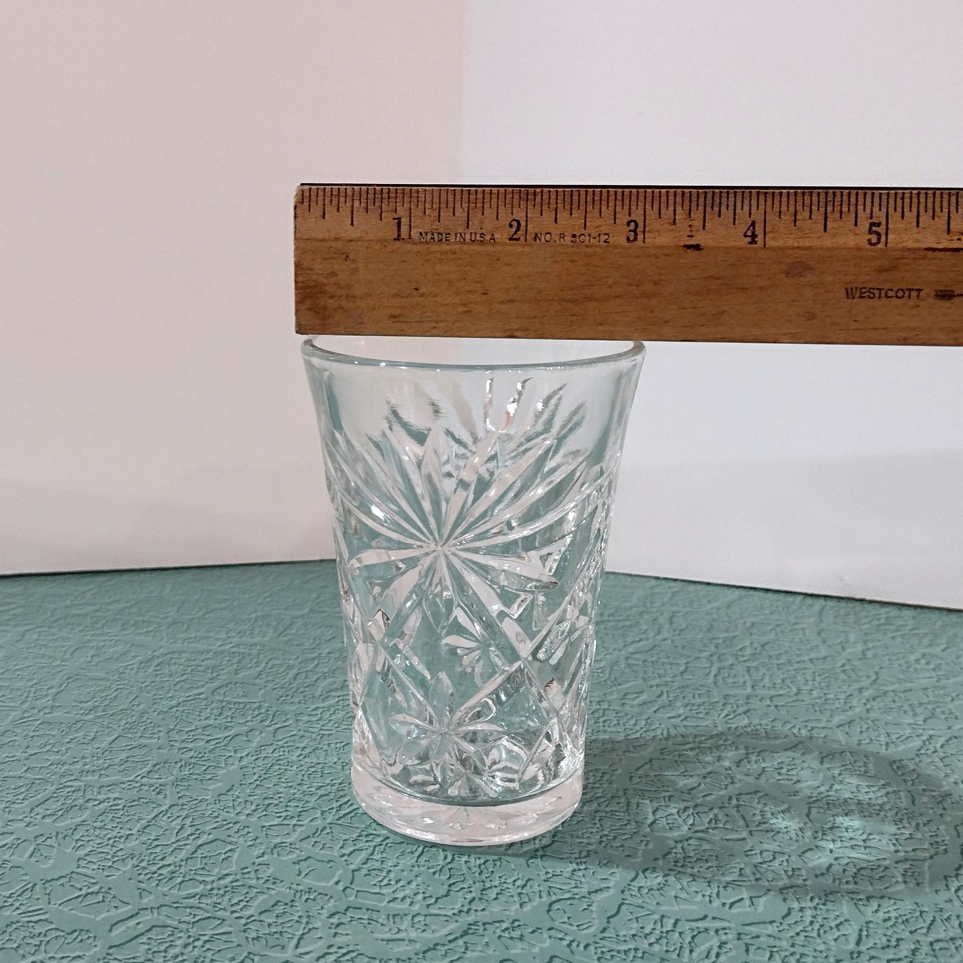 Vintage Anchor Hocking Prescut Clear 8 Ounce Flat Tumblers, Set of 4, Flared Oatmeal Drinking Glasses