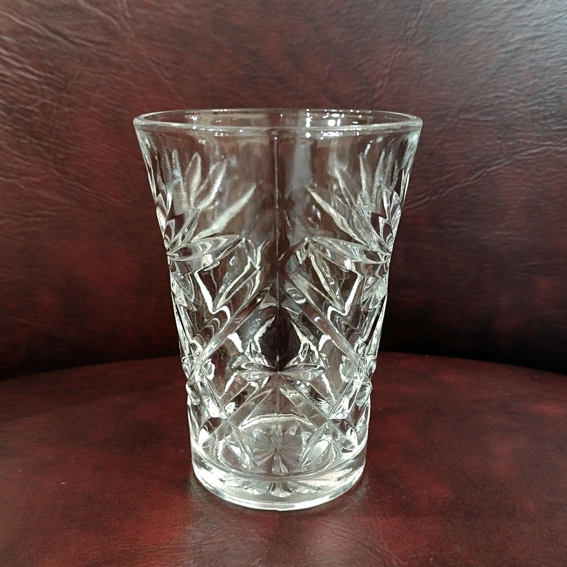 Vintage Anchor Hocking Prescut Clear 8 Ounce Flat Tumblers, Set of 4, Flared Oatmeal Drinking Glasses