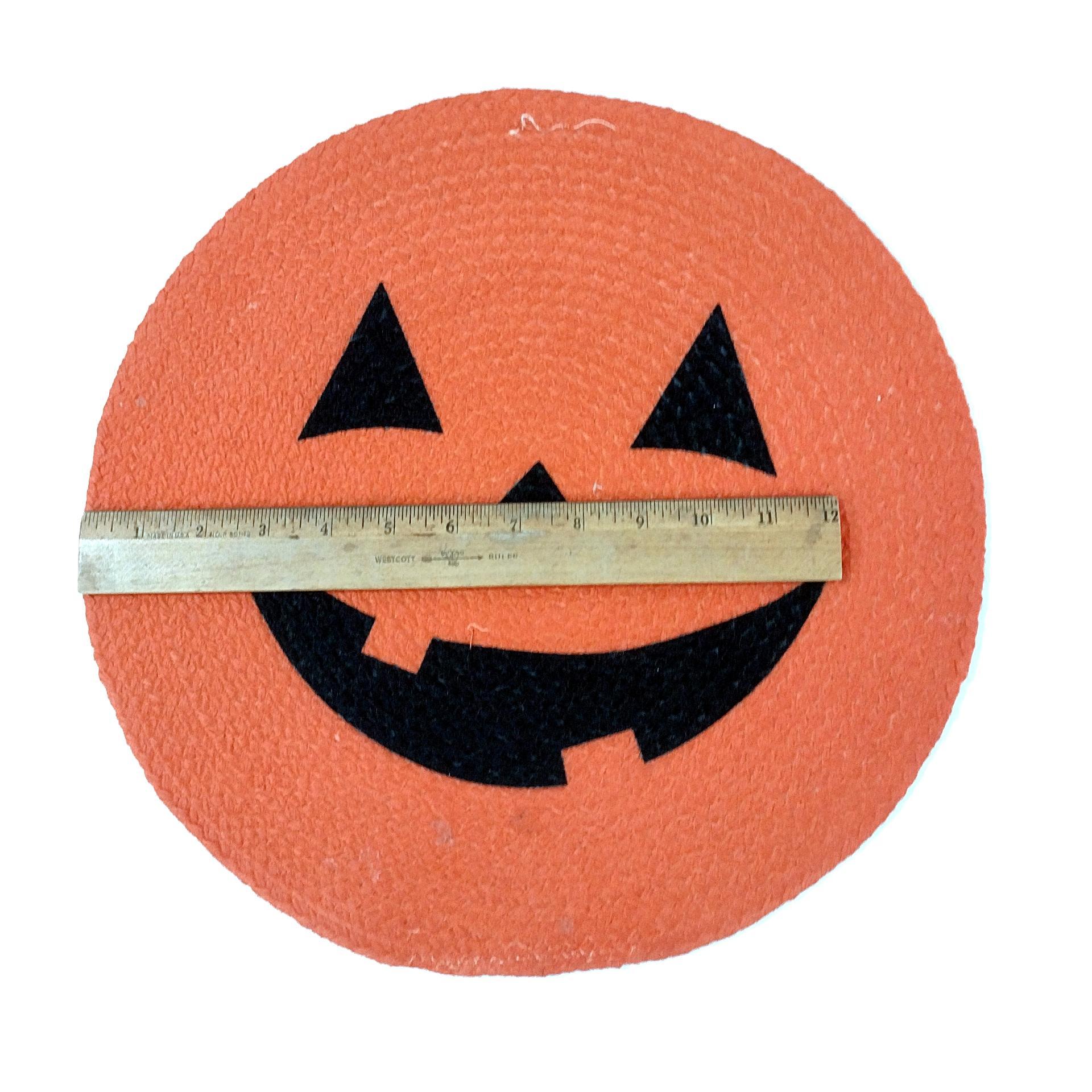 Vintage Round Fabric Jack O Lantern Pumpkin Halloween Placemats, Set of 2